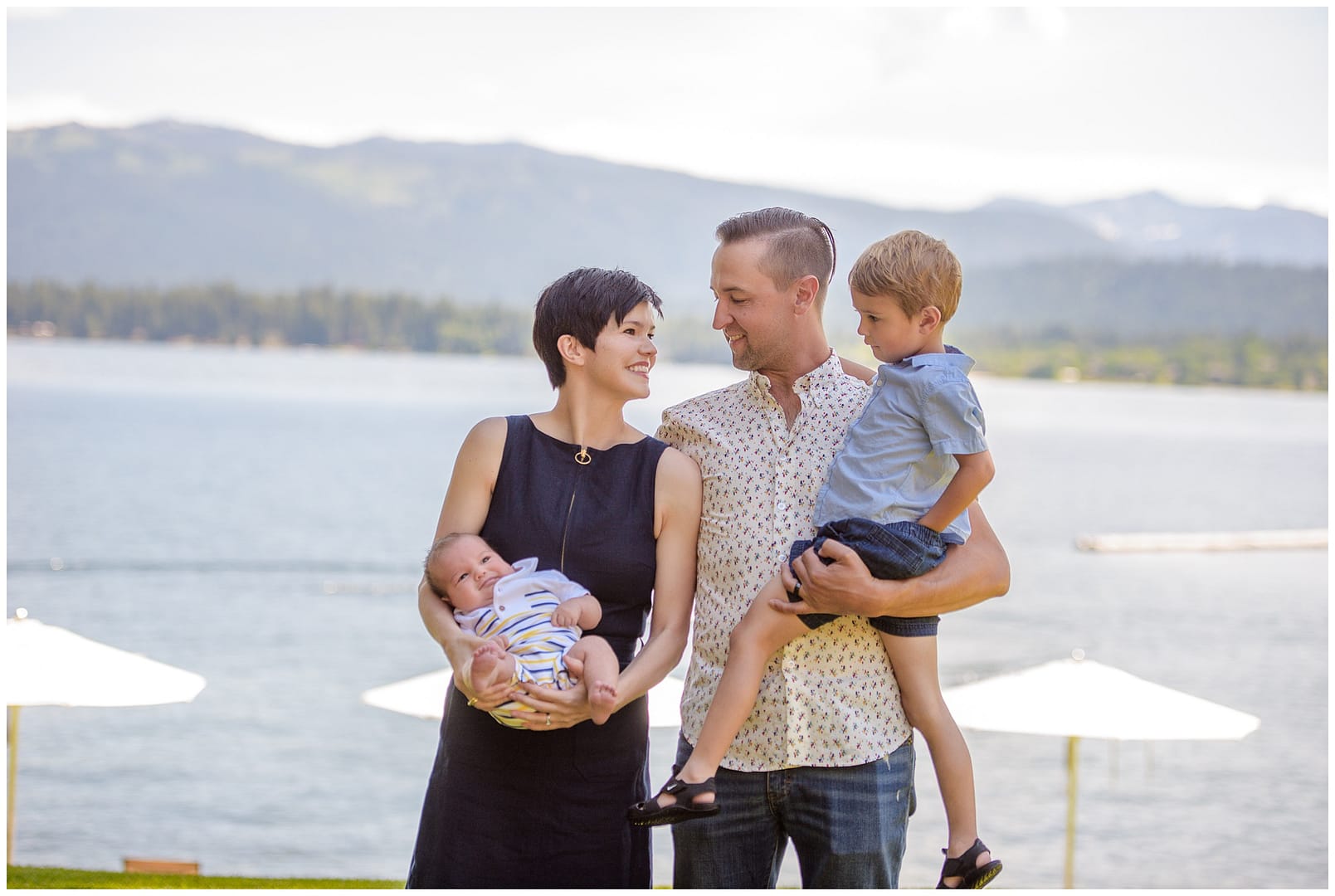 McCall Family Photos with new family of four. Photo by Tiffany Hix Photography.