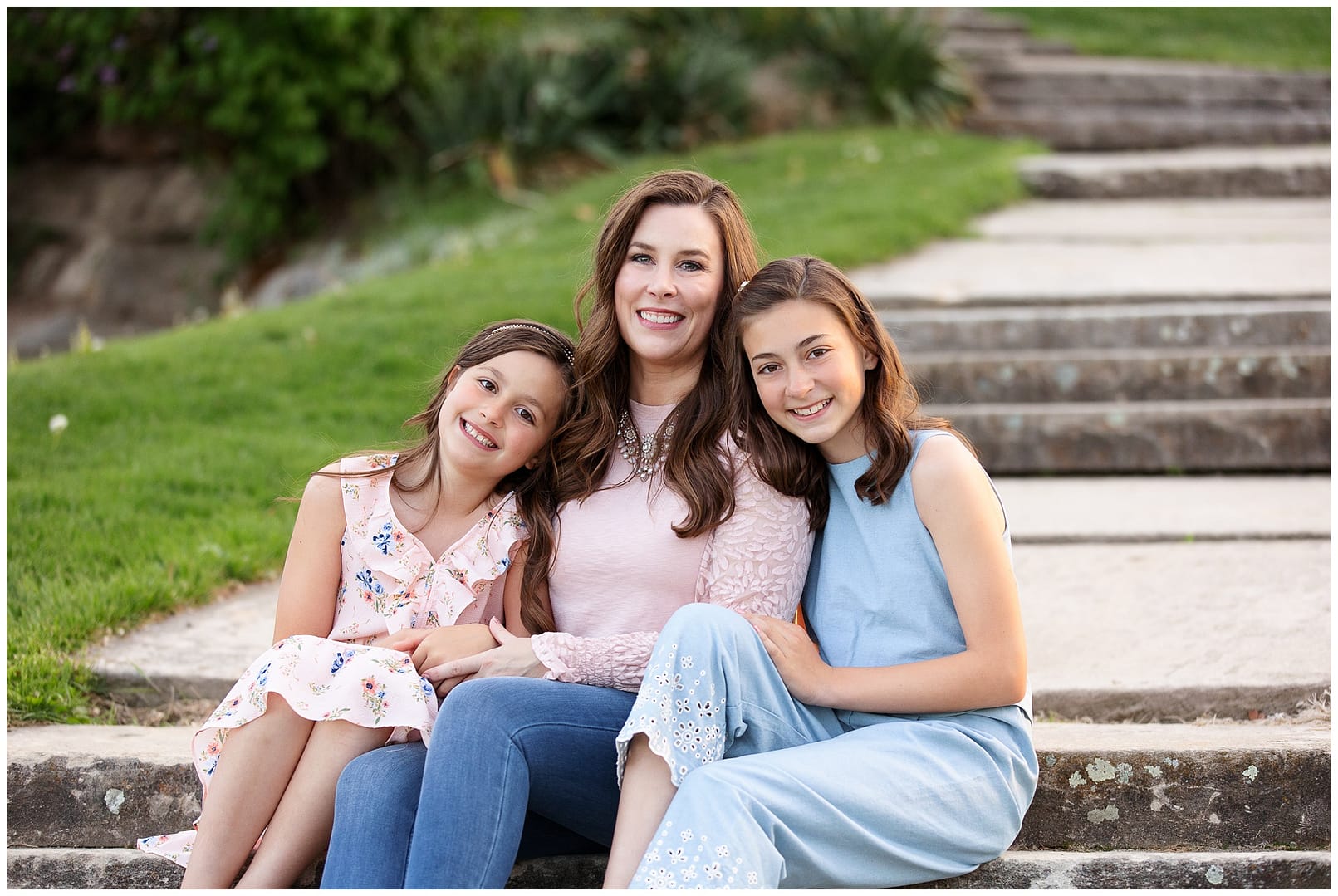 Girls pose with their mom. Photos by Tiffany Hix Photography.