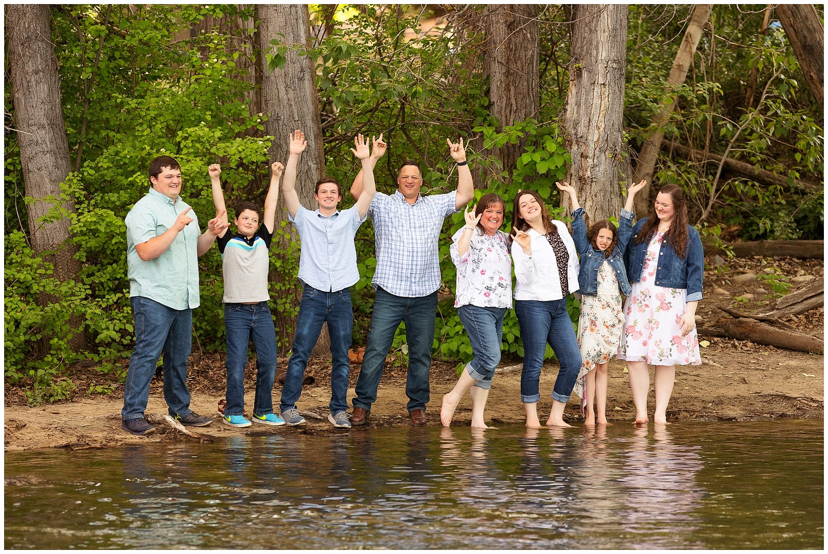All smiles for a successful family photo session! Photo by Tiffany Hix Photography.